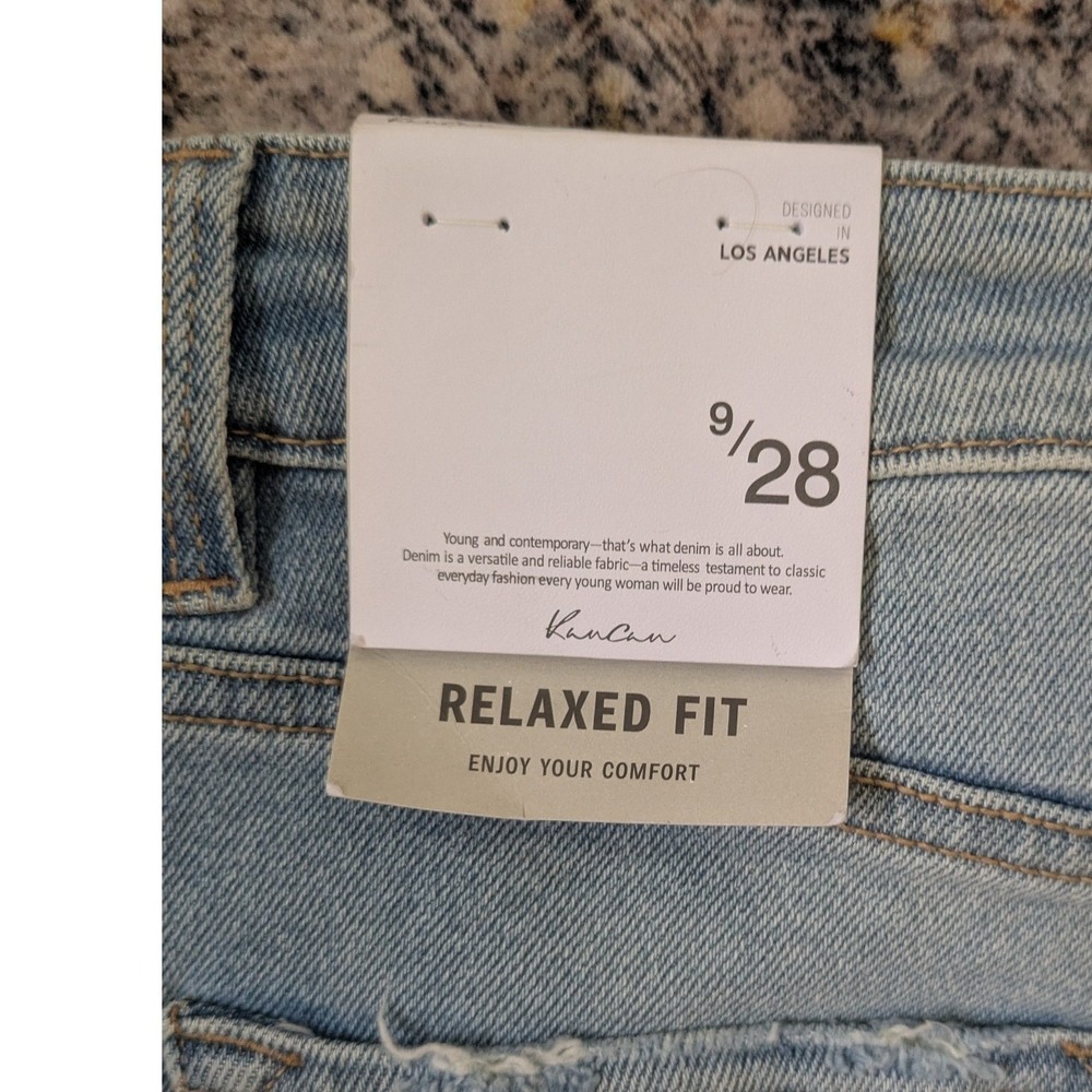 NWT Kancan Relaxed Fit Distressed Light Wash Jeans Size 9/28 Button Fly - Picture 5 of 7